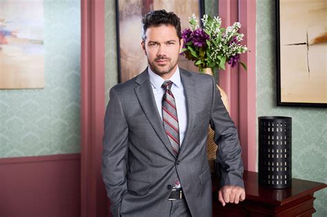 Hallmark Crowns New Leading Man In ‘Finding Mr ...